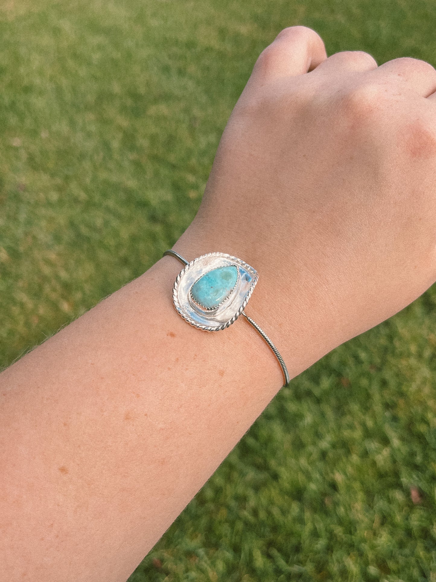 Larimar cowgirl hat bolo