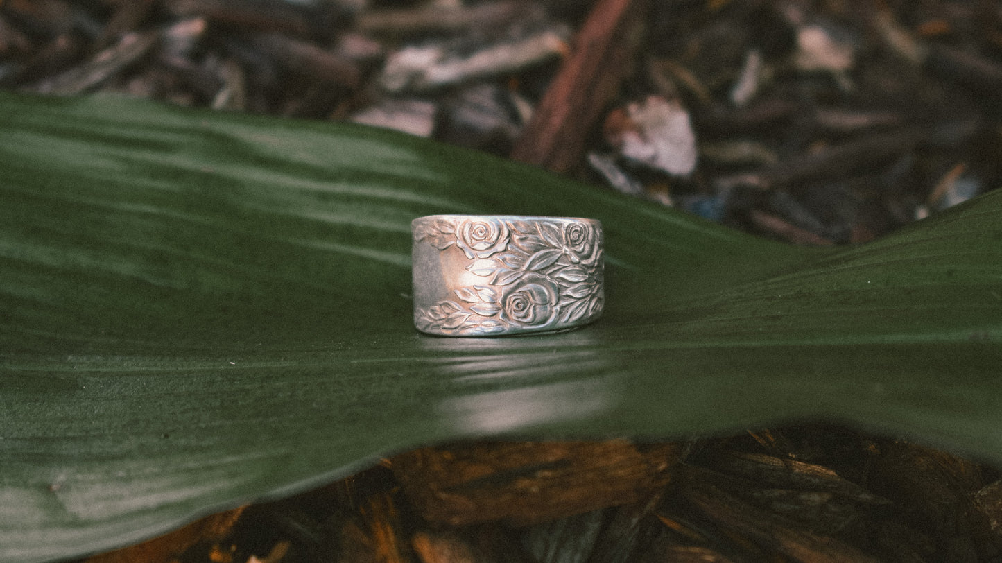 roses spoon ring