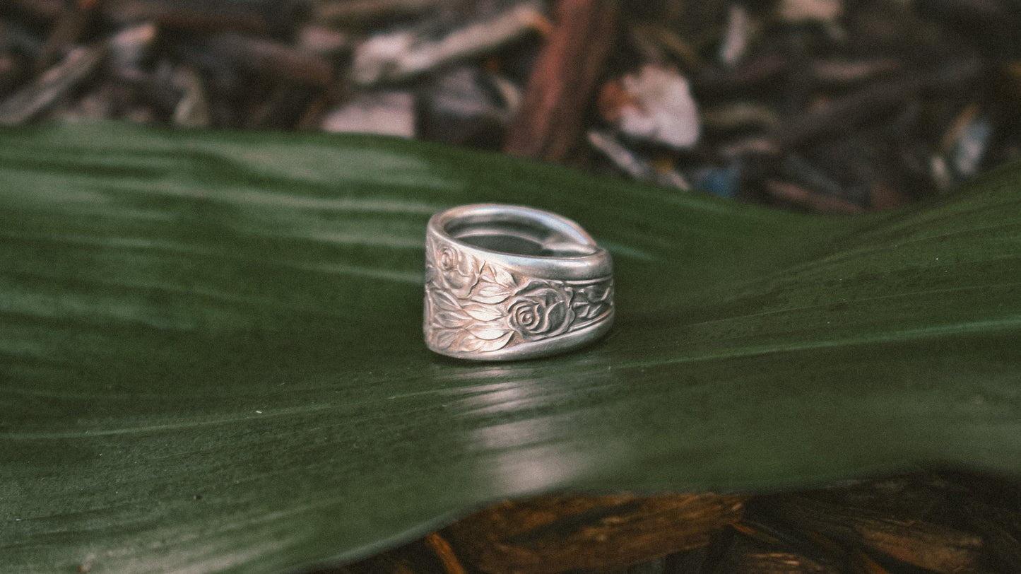 roses spoon ring